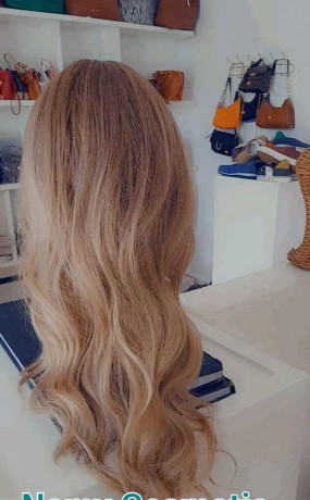 meche-naturelle-et-perruque-semi-naturelle-big-1