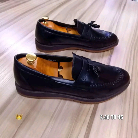 chaussures-fermes-pour-homme-big-4