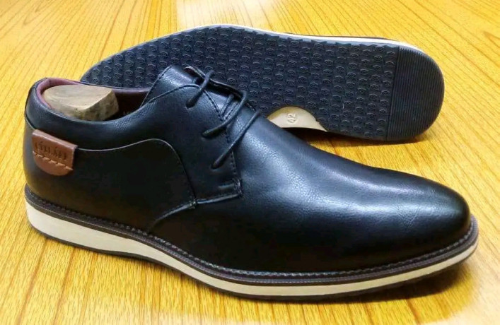 chaussures-fermes-pour-homme-big-1