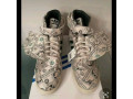 chaussures-originales-small-3