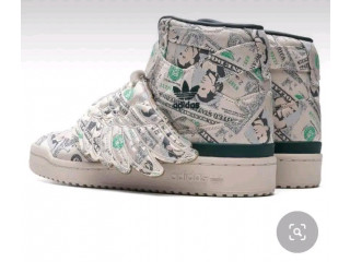 CHAUSSURES ORIGINALES