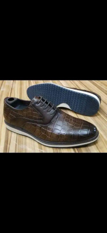 chaussures-fermes-originales-big-0