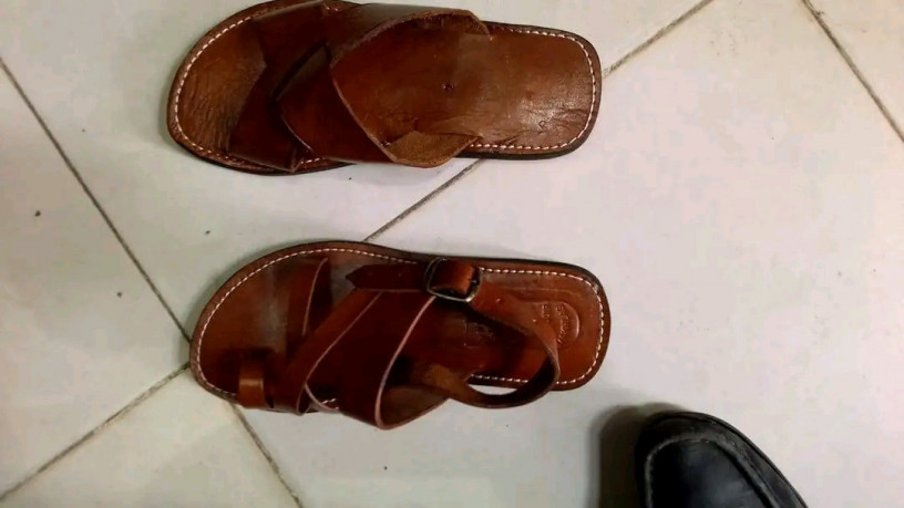chaussures-originales-contre-eder-100cuirs-big-2