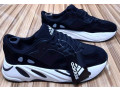 nouveau-chaussure-small-0