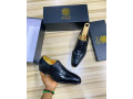 chaussure-ferme-cuir-100-small-0