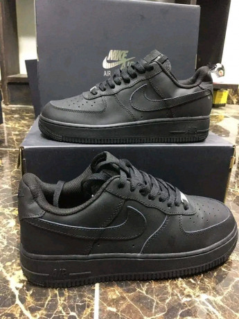 chaussure-air-nike-fin-de-serie-big-4