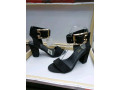 belle-chaussure-en-promotion-small-3