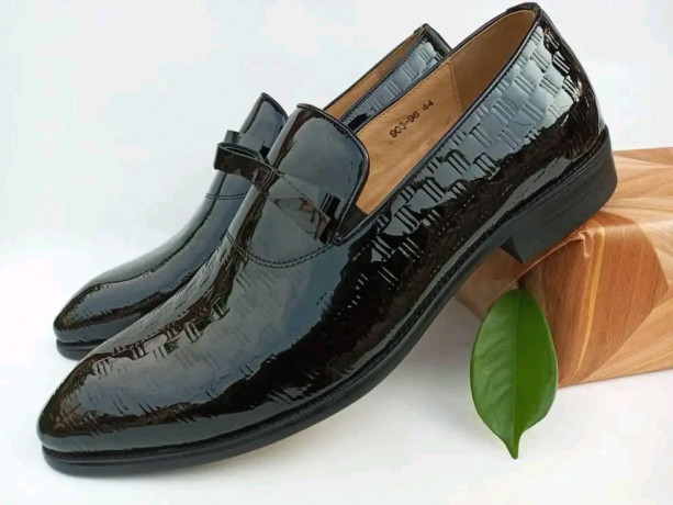 chaussure-fermes-originales-big-0